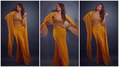 The ever so stylish Sonakshi Sinha, who loves fashion, once again leaves the internet spellbound with her latest photos in a skirt set with modern elements. (Instagram/@aslisona) The ever so stylish Sonakshi Sinha, who loves fashion, once again leaves the internet spellbound with her latest photos in a skirt set with modern elements. (Instagram/@aslisona)