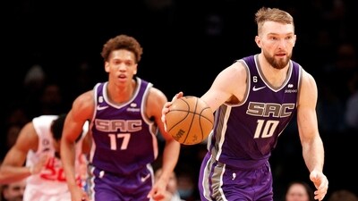 Domantas Sabonis #10 of the Sacramento Kings dribbles during the second half against the Brooklyn Nets at Barclays Center on March 16, 2023 in New York City. The Kings won 101-96. (Getty Images via AFP) Domantas Sabonis #10 of the Sacramento Kings dribbles during the second half against the Brooklyn Nets at Barclays Center on March 16, 2023 in New York City. The Kings won 101-96. (Getty Images via AFP)