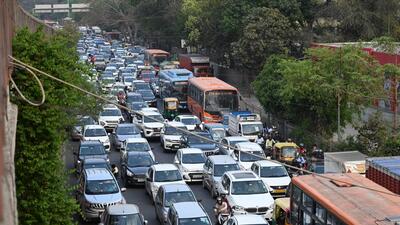 Jam around Chirag Delhi flyover as workers repair one of its carriageways on Friday. (Sanchit Khanna/HT Photo) Jam around Chirag Delhi flyover as workers repair one of its carriageways on Friday. (Sanchit Khanna/HT Photo)