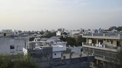 The residential, institutional, commercial and industrial properties in the city have to pay property tax as per the Haryana Municipal Corporation Act, 1994 by March 30 (end of current financial year). (HT ARCHIVE) The residential, institutional, commercial and industrial properties in the city have to pay property tax as per the Haryana Municipal Corporation Act, 1994 by March 30 (end of current financial year). (HT ARCHIVE)
