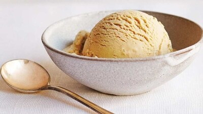 Earl Grey Ice Cream: If you want to impress your guests, serve them a scoop of homemade ice cream infused with Earl Grey tea. It's rich, smooth, and aromatic, and will take your tea time to the next level. (Pexels) Earl Grey Ice Cream: If you want to impress your guests, serve them a scoop of homemade ice cream infused with Earl Grey tea. It's rich, smooth, and aromatic, and will take your tea time to the next level. (Pexels)