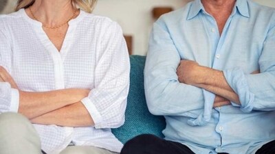 Disrespectful behavior: If your partner is consistently disrespectful towards you, it's a clear indication that they don't value your feelings or opinions. This behavior can manifest in various forms, such as name-calling or belittling. (Unsplash) Disrespectful behavior: If your partner is consistently disrespectful towards you, it's a clear indication that they don't value your feelings or opinions. This behavior can manifest in various forms, such as name-calling or belittling. (Unsplash)