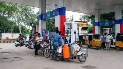 The oil companies announced the fuel prices at 6 am today. (Representative image/ istock) The oil companies announced the fuel prices at 6 am today. (Representative image/ istock)