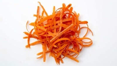 Carrot peels: A boost of antioxidants. Carrots are known for their high vitamin A content, but did you know that the peels of carrots can also provide amazing benefits? Carrot peels contain antioxidants that can help fight against environmental stressors and UV damage, making your skin look younger and more radiant. (Unsplash) Carrot peels: A boost of antioxidants. Carrots are known for their high vitamin A content, but did you know that the peels of carrots can also provide amazing benefits? Carrot peels contain antioxidants that can help fight against environmental stressors and UV damage, making your skin look younger and more radiant. (Unsplash)