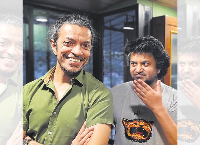 Mumbai comedians José Covaco (right) & Cyril D’Abs have turned their shared level of stupidity into a roaring, guffawing success online. Mumbai comedians José Covaco (right) & Cyril D’Abs have turned their shared level of stupidity into a roaring, guffawing success online.