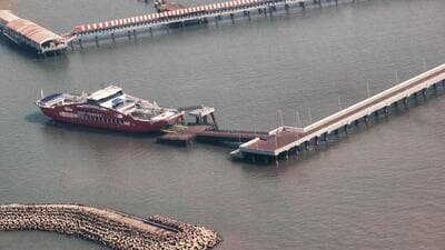 Coastal Regulation Zone (CRZ) rules, in fact, do not permit commercialisation on lands that are reclaimed, on account of which many proposals for the Bandra promenade at Bandra Reclamation have not come through. Despite this, MMB has decided to commercially exploit the land near the Ro-Pax jetty. (HT Photo) Coastal Regulation Zone (CRZ) rules, in fact, do not permit commercialisation on lands that are reclaimed, on account of which many proposals for the Bandra promenade at Bandra Reclamation have not come through. Despite this, MMB has decided to commercially exploit the land near the Ro-Pax jetty. (HT Photo)