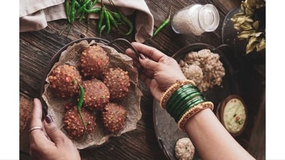 Chaitra Navratri 2023: Check out these 6 low-carb Navratri fasting recipes (Photo by Prchi Palwe on Unsplash) Chaitra Navratri 2023: Check out these 6 low-carb Navratri fasting recipes (Photo by Prchi Palwe on Unsplash)