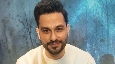 Actor Kunal Kemmu on his visit to Lucknow. (Deep Saxena/HT) Actor Kunal Kemmu on his visit to Lucknow. (Deep Saxena/HT)