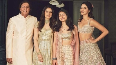 Bhavana Pandey also shared a photo of herself and Chunky Panday and their daughters Rysa and Ananya Panday. They all wore ethnic looks in shades of grey, golden and pale pink. Bhavana Pandey also shared a photo of herself and Chunky Panday and their daughters Rysa and Ananya Panday. They all wore ethnic looks in shades of grey, golden and pale pink.