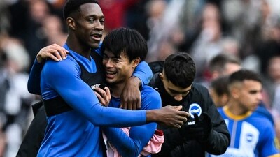 Brighton's English striker Danny Welbeck (L) celebrates with Brighton's Japanese midfielder Kaoru Mitoma (AFP) Brighton's English striker Danny Welbeck (L) celebrates with Brighton's Japanese midfielder Kaoru Mitoma (AFP)