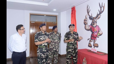 New mascot of All India Police Athletics Championships being unveiled. (Deepak Gupta/ht)