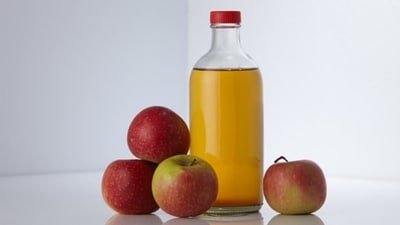 7. Apple cider vinegar: Although acidic in nature, Apple cider vinegar can help balance the pH of the stomach and reduce acidity. Mix one tablespoon of Apple cider vinegar in a glass of water and drink before meals. (Unsplash) 7. Apple cider vinegar: Although acidic in nature, Apple cider vinegar can help balance the pH of the stomach and reduce acidity. Mix one tablespoon of Apple cider vinegar in a glass of water and drink before meals. (Unsplash)