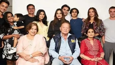 Salim Khan with wives Salma Khan and Helen and their kids. (File Photo) Salim Khan with wives Salma Khan and Helen and their kids. (File Photo)