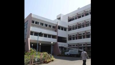 After six months, Pune Cantonment Board (PCB) has received a corpus fund of ₹19 crore from the Centre to pay its establishment costs and salaries of the staffers (HT FILE PHOTO) After six months, Pune Cantonment Board (PCB) has received a corpus fund of ₹19 crore from the Centre to pay its establishment costs and salaries of the staffers (HT FILE PHOTO)
