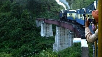 Darjeeling Himalayan Railway: Also known as the "Toy Train," this narrow-gauge railway line runs from Siliguri to Darjeeling in West Bengal. The train passes through tea plantations, dense forests, and several hill stations, offering stunning views of the Himalayas. (Pinterest) Darjeeling Himalayan Railway: Also known as the "Toy Train," this narrow-gauge railway line runs from Siliguri to Darjeeling in West Bengal. The train passes through tea plantations, dense forests, and several hill stations, offering stunning views of the Himalayas. (Pinterest)
