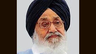 In the letter, Badal wrote that Punjabis have made biggest contribution in the country’s war of independence. (HT File Photo)