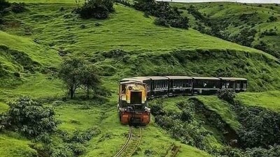 Matheran Hill Railway: This narrow-gauge railway line connects Neral in Maharashtra to the hill station of Matheran. The train passes through dense forests, steep cliffs, and several scenic points, offering stunning views of the Western Ghats. (Pinterest) Matheran Hill Railway: This narrow-gauge railway line connects Neral in Maharashtra to the hill station of Matheran. The train passes through dense forests, steep cliffs, and several scenic points, offering stunning views of the Western Ghats. (Pinterest)
