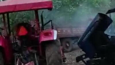 On Sunday night, more than two dozen Maoists reached a spot near Gundul village and torched the vehicles. (HT photo sourced) On Sunday night, more than two dozen Maoists reached a spot near Gundul village and torched the vehicles. (HT photo sourced)