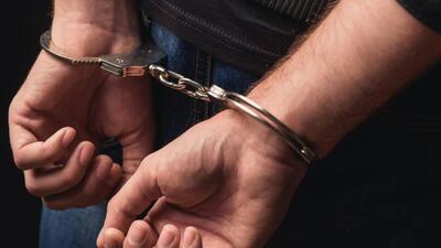 Police recovered 324 bottles of premium brand whisky, which he allegedly procured from West Bengal to supply in Bihar (Representative Photo) Police recovered 324 bottles of premium brand whisky, which he allegedly procured from West Bengal to supply in Bihar (Representative Photo)