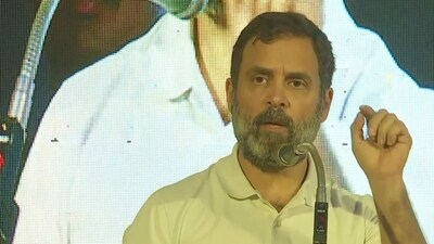 Congress MP Rahul Gandhi also raked up the issue of Delhi Police visiting his residence yesterday over his remarks mentioning 'sexual harassment' victims during the Bharat Jodo Yatra in Srinagar. (Twitter/ANI) Congress MP Rahul Gandhi also raked up the issue of Delhi Police visiting his residence yesterday over his remarks mentioning 'sexual harassment' victims during the Bharat Jodo Yatra in Srinagar. (Twitter/ANI)