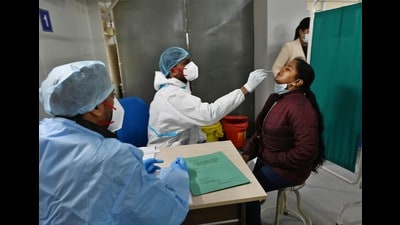 The hospitalisation rate is not increasing in the city, which is a very positive sign, PMC says (HT PHOTO) The hospitalisation rate is not increasing in the city, which is a very positive sign, PMC says (HT PHOTO)