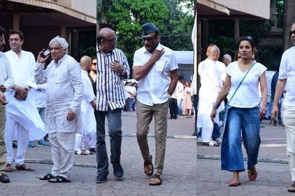 Javed Akhtar, Jackie Shroff and Tannishtha Chatterjee were also present at the meet. Javed Akhtar, Jackie Shroff and Tannishtha Chatterjee were also present at the meet.