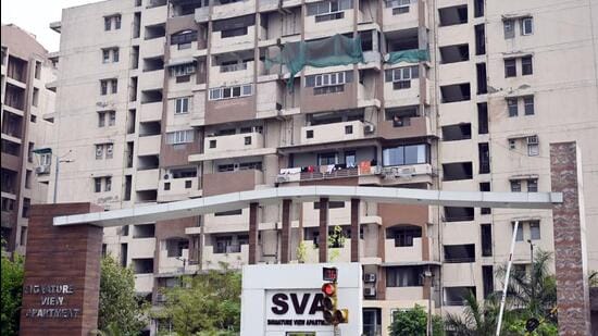 Two months have lapsed as on Monday since the lieutenant governor’s orders to redevelop the Signature View Apartments housing complex at Mukherjee Nagar in New Delhi. (Sanjeev Verma/HT Photo)