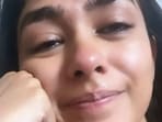 Mrunal Thakur posted a crying photo on Instagram. Mrunal Thakur posted a crying photo on Instagram.