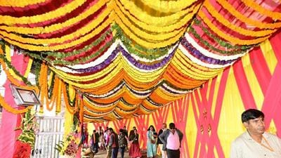 Adorned with thousands of multihued flowers, the holy cave shrine of Vaishno Devi in Katra is all set to host pilgrims expected to visit in large numbers during the nine-day Chaitra Navratri beginning on Wednesday. (HT Photo)