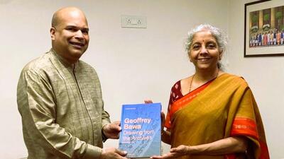 Finance minister Nirmala Sitharaman and Sri Lankan high commissioner Milinda Moragoda discussed the way forward in bilateral economic cooperation (Twitter/SLinIndia) Finance minister Nirmala Sitharaman and Sri Lankan high commissioner Milinda Moragoda discussed the way forward in bilateral economic cooperation (Twitter/SLinIndia)