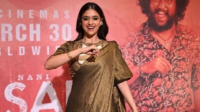 Keerthy Suresh and Nani will be seen in Dasara. Keerthy Suresh and Nani will be seen in Dasara.