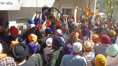 Supporters of Waris Punjab De chief Amritpal Singh clashed with Punjab Police personnel on Feb 23 as they protested the arrest of his aide, 'Toofan,' in a kidnap and assault case, Amritsar. (Sameer Sehgal /HT photo) Supporters of Waris Punjab De chief Amritpal Singh clashed with Punjab Police personnel on Feb 23 as they protested the arrest of his aide, 'Toofan,' in a kidnap and assault case, Amritsar. (Sameer Sehgal /HT photo)