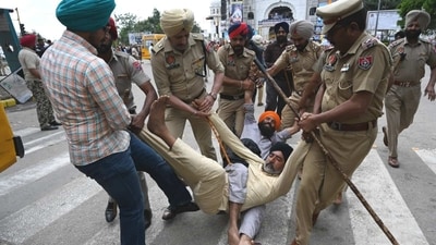 Punjab police remove blockade by fugitive radical leader Amritpal Singh's supporters. (Sanjeev Sharma/ Hindustan Times) Punjab police remove blockade by fugitive radical leader Amritpal Singh's supporters. (Sanjeev Sharma/ Hindustan Times)