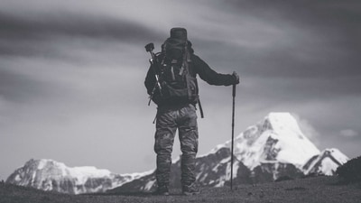 Pin Parvati Pass Trek: The Pin Parvati Pass Trek is a challenging trek located in the Parvati Valley of Himachal Pradesh. The trek takes you through remote villages, deep valleys, and high-altitude passes. The highlight of the trek is the Pin Parvati Pass, which is located at an altitude of 17,500 feet.&nbsp; (Pexels)