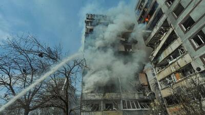 A residential building damaged by a Russian missile strike, amid Russia’s attack on Ukraine, in Zaporizhzhia, on Wednesday. (REUTERS) A residential building damaged by a Russian missile strike, amid Russia’s attack on Ukraine, in Zaporizhzhia, on Wednesday. (REUTERS)