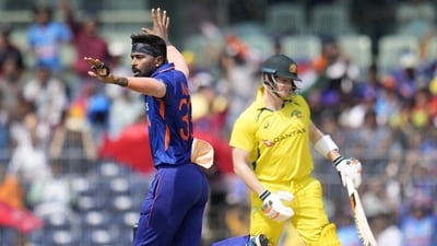 India's Hardik Pandya, left, celebrates the dismissal of Australia's captain Steven Smith (AP) India's Hardik Pandya, left, celebrates the dismissal of Australia's captain Steven Smith (AP)