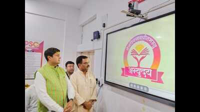 The smart classrooms are also equipped with high-speed internet connectivity, with interactive smart boards. (HT Photo) The smart classrooms are also equipped with high-speed internet connectivity, with interactive smart boards. (HT Photo)