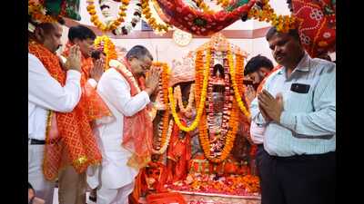 Uttar Pradesh culture and tourism minister Jaiveer Singh praying at a temple in Lucknow on the first day of Navratri on March 22. (Sourced) Uttar Pradesh culture and tourism minister Jaiveer Singh praying at a temple in Lucknow on the first day of Navratri on March 22. (Sourced)