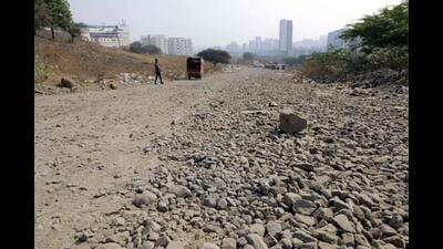 Work on some roads at Kharadi, Mohammadwadi, Mundhwa, Baner, Kondhwa and Bibwewadi areas is already underway. (HT PHOTO)