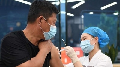 China Covid: mRNA vaccines are considered among the most effective in reducing severe infections and deaths. (Representative image/ BBC) China Covid: mRNA vaccines are considered among the most effective in reducing severe infections and deaths. (Representative image/ BBC)