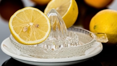 Use lemon juice: Lemon juice is a natural bleaching agent and can help lighten dark areas around the lips. Apply fresh lemon juice to the affected areas and leave it on for a few minutes before rinsing it off with lukewarm water. (Pixabay) Use lemon juice: Lemon juice is a natural bleaching agent and can help lighten dark areas around the lips. Apply fresh lemon juice to the affected areas and leave it on for a few minutes before rinsing it off with lukewarm water. (Pixabay)