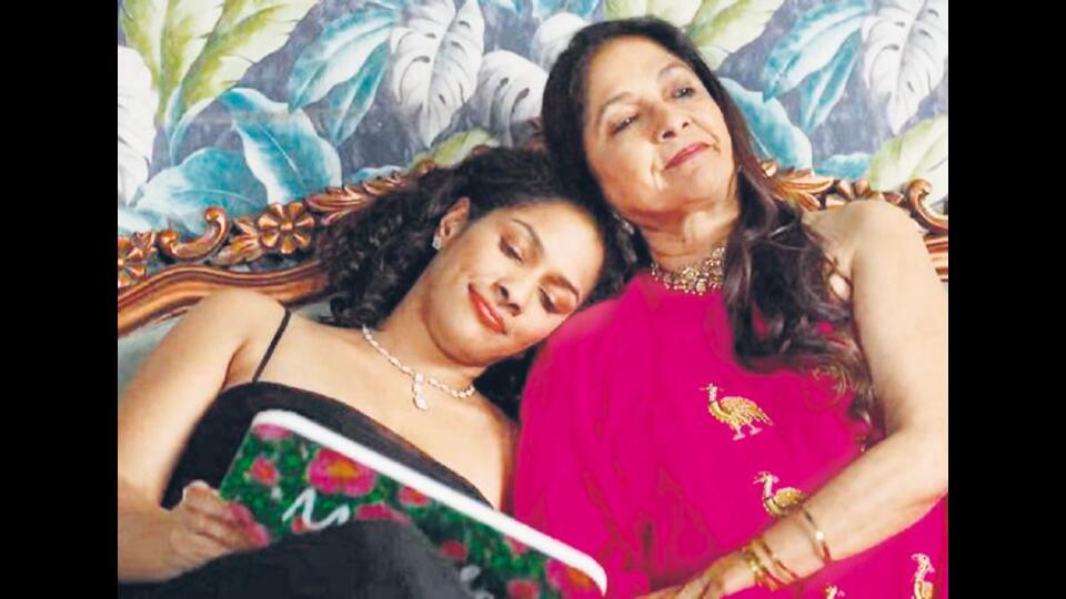 Remember actress Neena Gupta’s social media post asking for work (which also featured in the show Masaba Masaba)? That got her quite far. Just don’t post a sob story. (@NETFLIXINDIA)