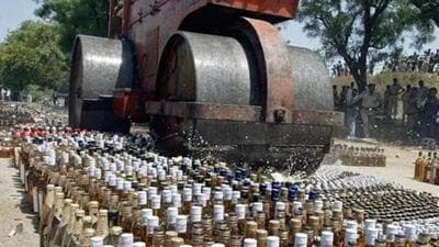 1.54 crore litre of illegal foreign liquor and 96.71 lakh litre of illegal countrymade liquor have been seized in Bihar since prohibition was implemented (File Photo) 1.54 crore litre of illegal foreign liquor and 96.71 lakh litre of illegal countrymade liquor have been seized in Bihar since prohibition was implemented (File Photo)