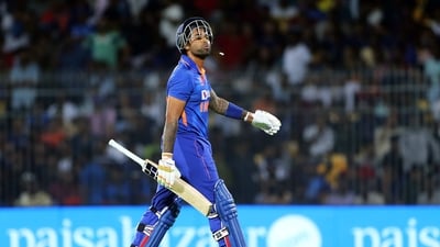 Chennai, Mar 22 (ANI): India's Suryakumar Yadav walks back after being duck out by Australia's Ashton Agar during the 3rd ODI, at MA Chidambaram Stadium, in Chennai on Wednesday. (ANI Photo) (Ani) Chennai, Mar 22 (ANI): India's Suryakumar Yadav walks back after being duck out by Australia's Ashton Agar during the 3rd ODI, at MA Chidambaram Stadium, in Chennai on Wednesday. (ANI Photo) (Ani)