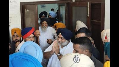 Badals were accompanied by scores of supporters . (HT Photo) Badals were accompanied by scores of supporters . (HT Photo)