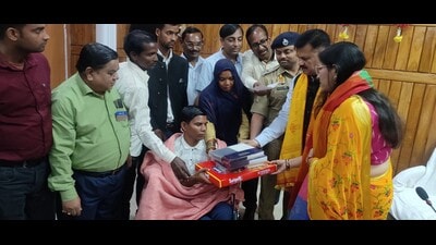 The 29-year-old man, identified as Subhash Prasad, had left his house three years ago and got lost. (HT Photo)