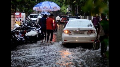 To avoid a repeat of 2022 when waterlogging brought the city to a standstill several times during the monsoon, the Pune Municipal Corporation (PMC) has begun its monsoon preparedness drive rather early this year. (HT FILE PHOTO) To avoid a repeat of 2022 when waterlogging brought the city to a standstill several times during the monsoon, the Pune Municipal Corporation (PMC) has begun its monsoon preparedness drive rather early this year. (HT FILE PHOTO)