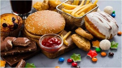 Limit Sugary and Acidic Foods: Sugary and acidic foods can cause tooth decay and erosion. Limit your intake of sugary and acidic foods and drinks to prevent cavities.&nbsp; (Pexels)