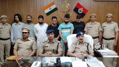 Illegal call centre busted in Gurugram, 12 arrested Illegal call centre busted in Gurugram, 12 arrested