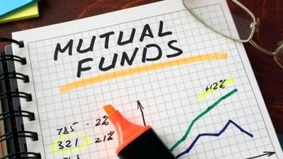 Mutual funds. (FILE) Mutual funds. (FILE)